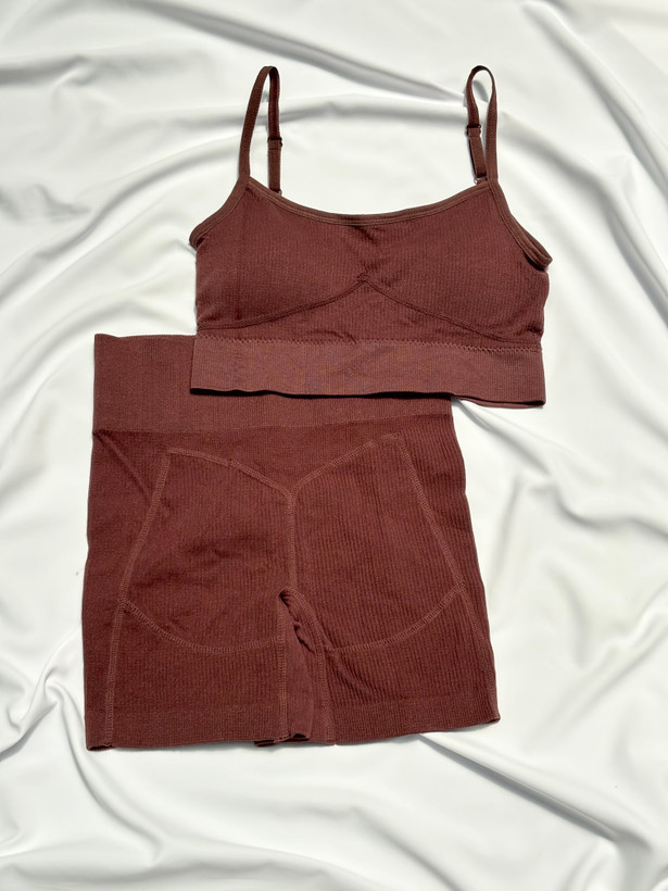 ست اسپورت مناسب باشگاه