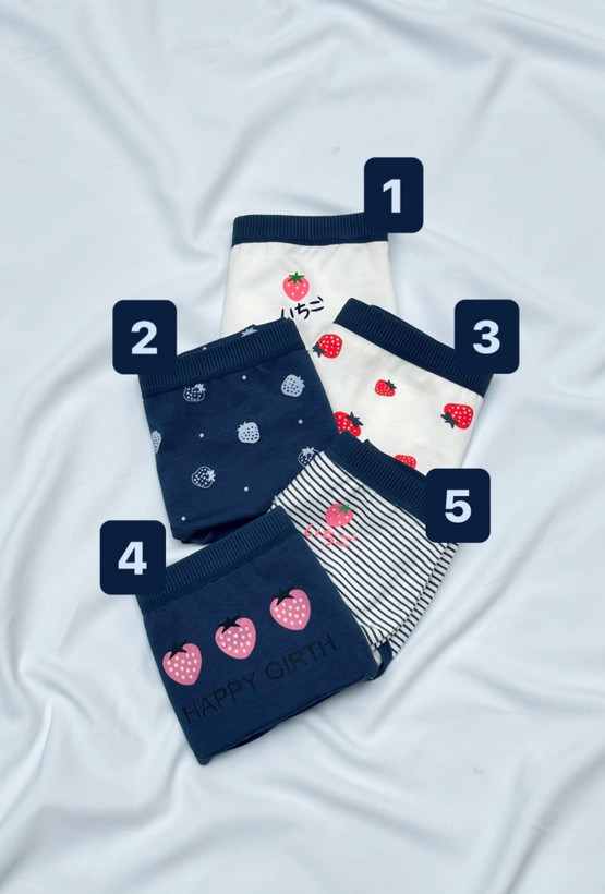 شورت توت فرنگی دخترانه