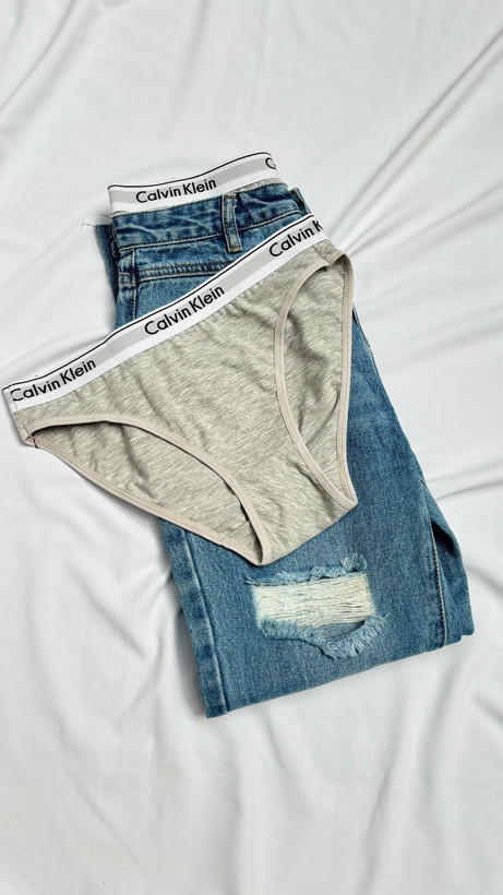 شورت نخ پنبه و وارداتی و باکیغیت عالی کلوین کلین