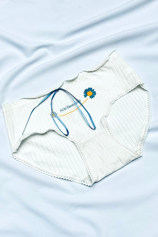 شورت نخ وارداتی با کیفیت عالی