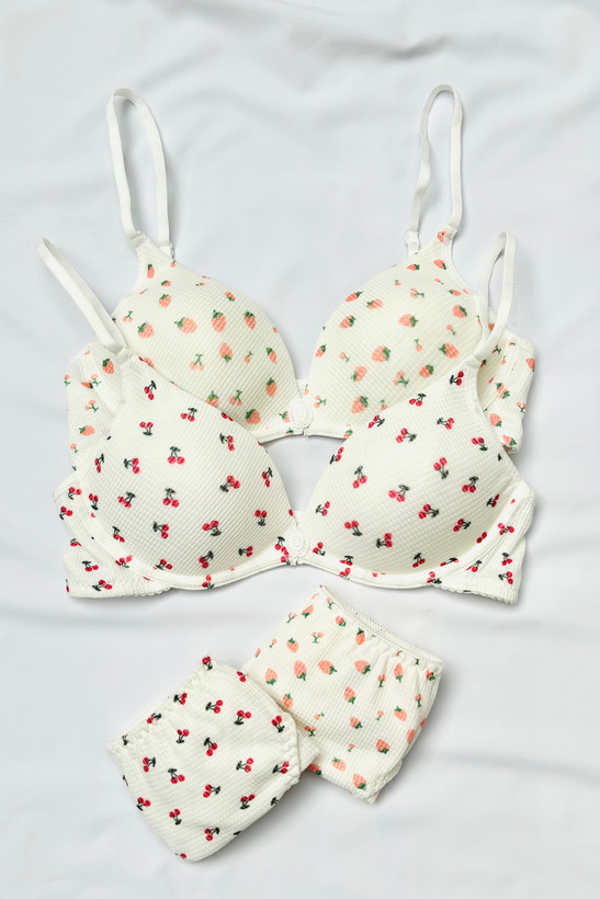 ست سوتین ظورت اسفنجی و نخی دخترانه