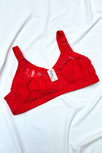 سوتین سایز بزرگ زنانه تور و دانتل و نخی