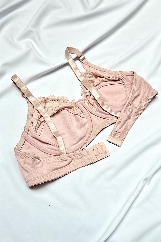 سوتین نخی و دانتل کاپ D سایز بزرگ زنانه