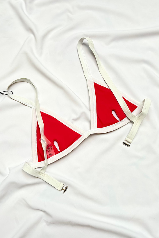 بیکینی ضد کلر مناسب استخر و شنا کردن