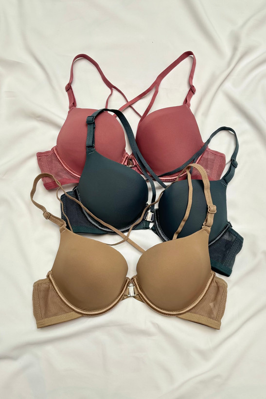 سوتین ایزری جلو بازشو