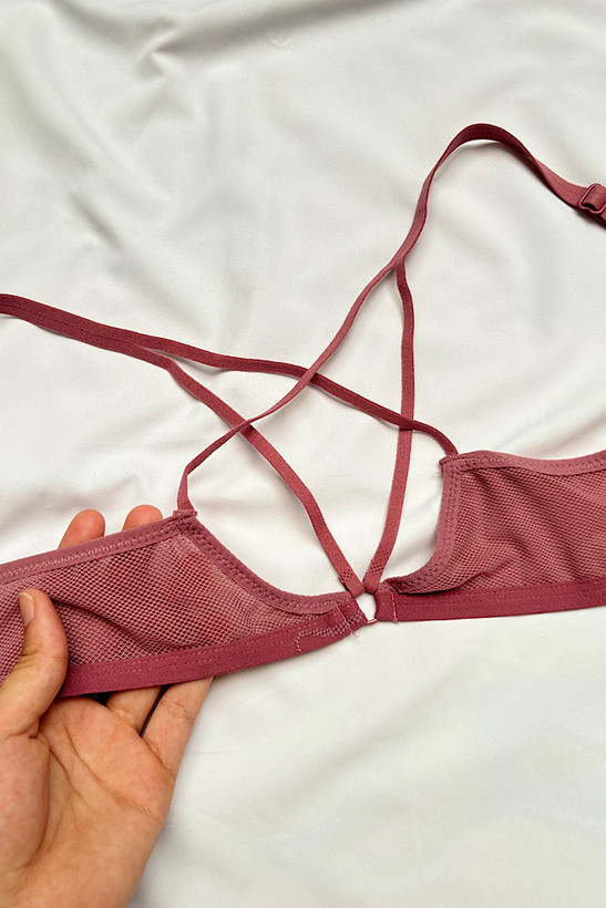 سوتین اسفنجی فنردار زنانه