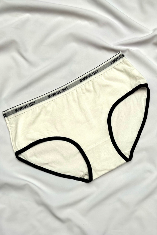 شوزت دخترانه نخی و ضد حساسیت