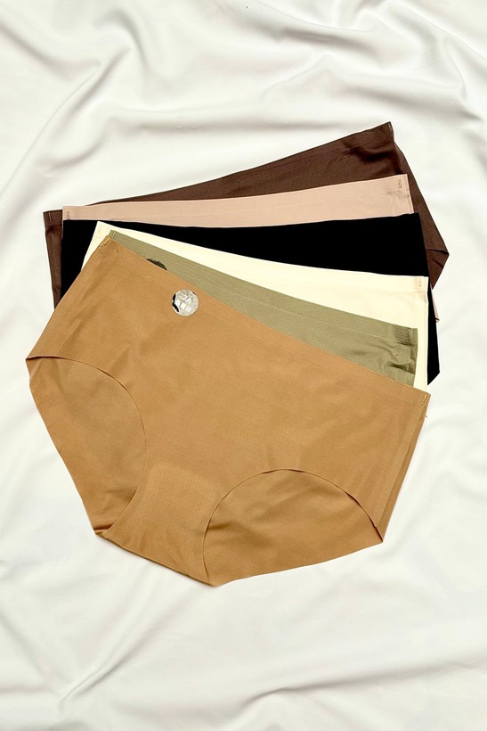 شورت بدون رد دوخت