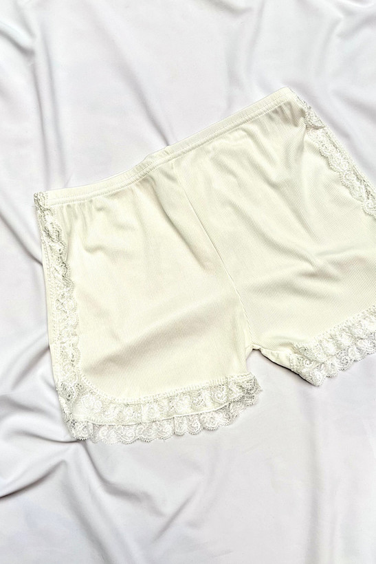 شورت سفید شورت مشکی پادار کبریتی دخترانه