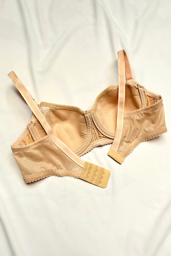 سثتین فنردار نخی و اورجینال برند آوینا