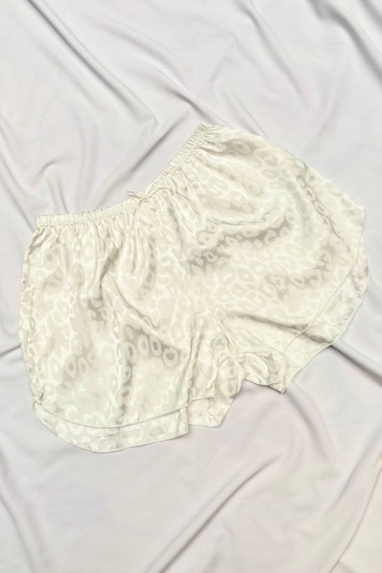 شورتک راحتی پلنگی