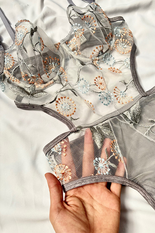 بادی زنانه فانتزی توری جذاب زنانه وارداتی