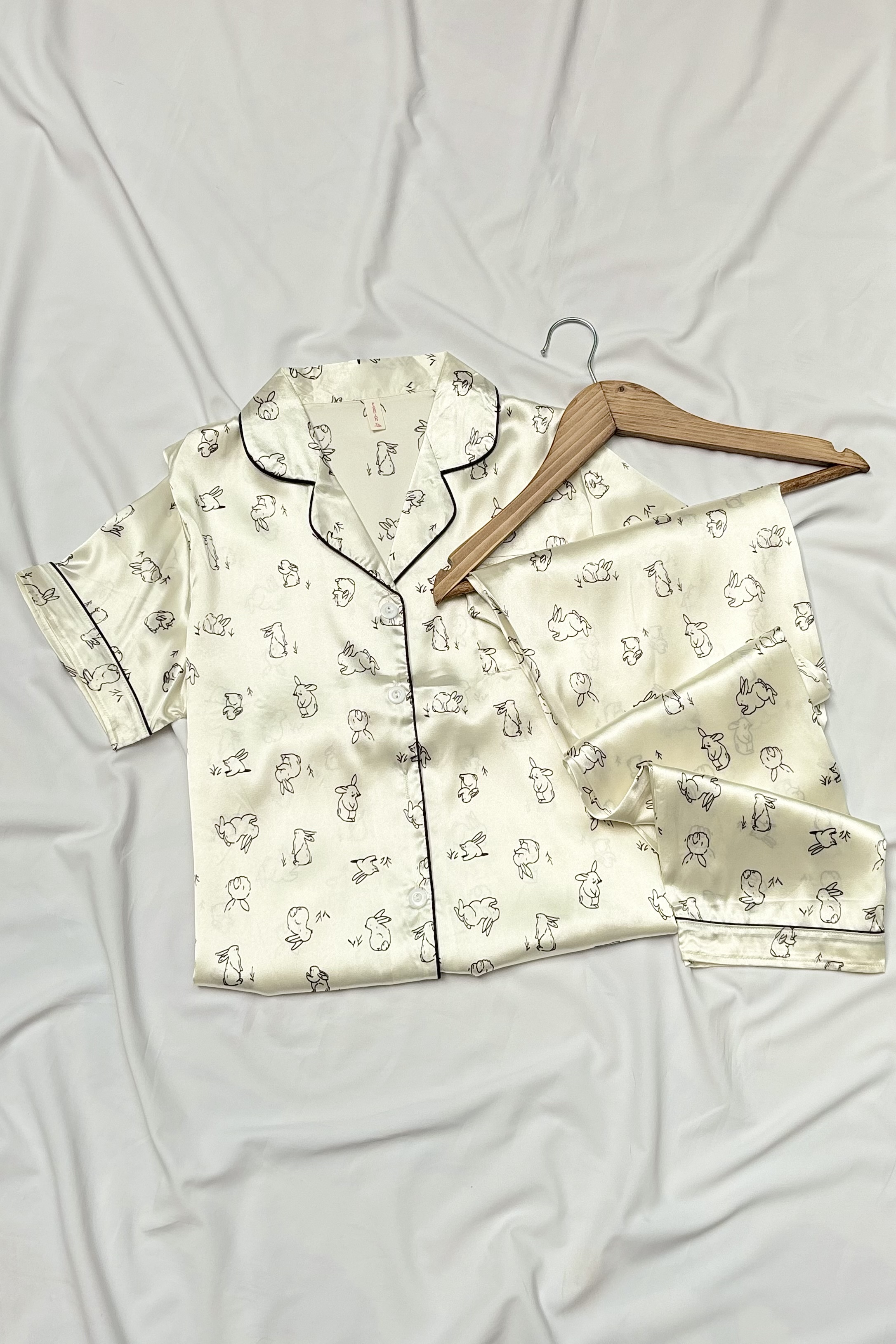 ست بلوز شلوار راحتی ساتن زنانه راحتی وارداتی