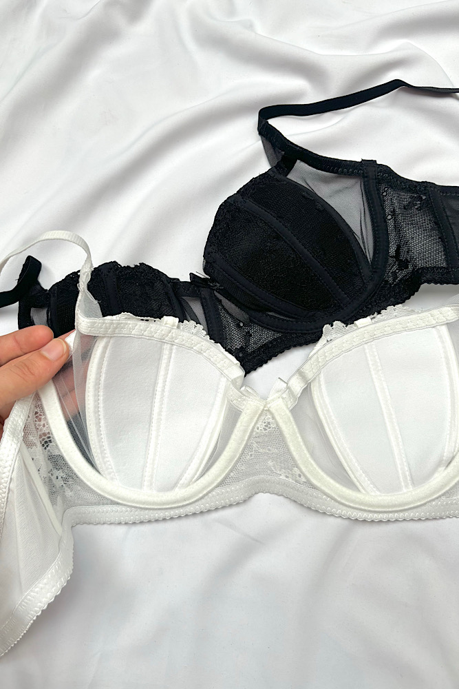 ست اروپایی سوتین شورت توری مدل نیم کاپ