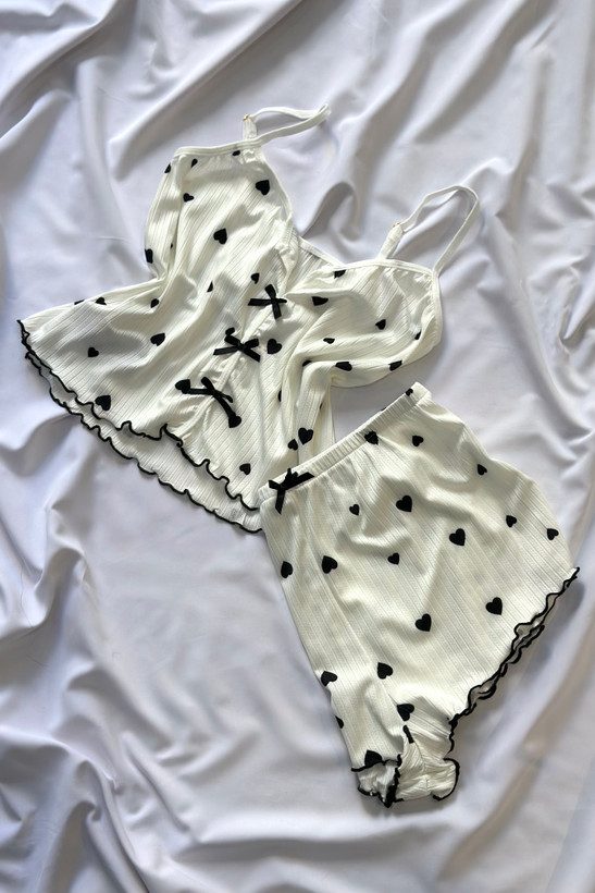 ست قلبی جلو پاپیون