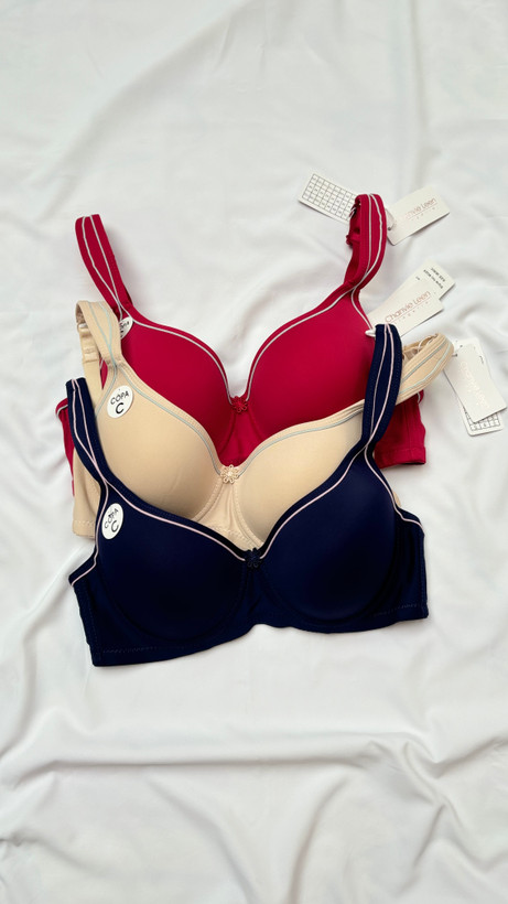 سوتین اسفنجی زنانه طبی